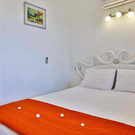 Kekova Theimussa Hotel Kaleucagiz ภายนอก รูปภาพ