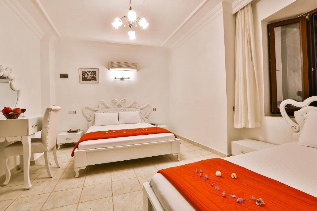 Kekova Theimussa Hotel Kaleucagiz ภายนอก รูปภาพ