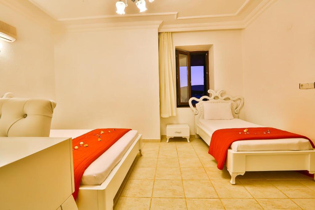 Kekova Theimussa Hotel Kaleucagiz ภายนอก รูปภาพ